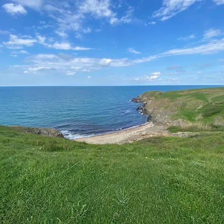 Каравана В Синеморец